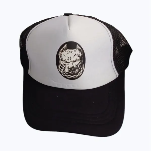 Gorra con diseño personalizado bordado